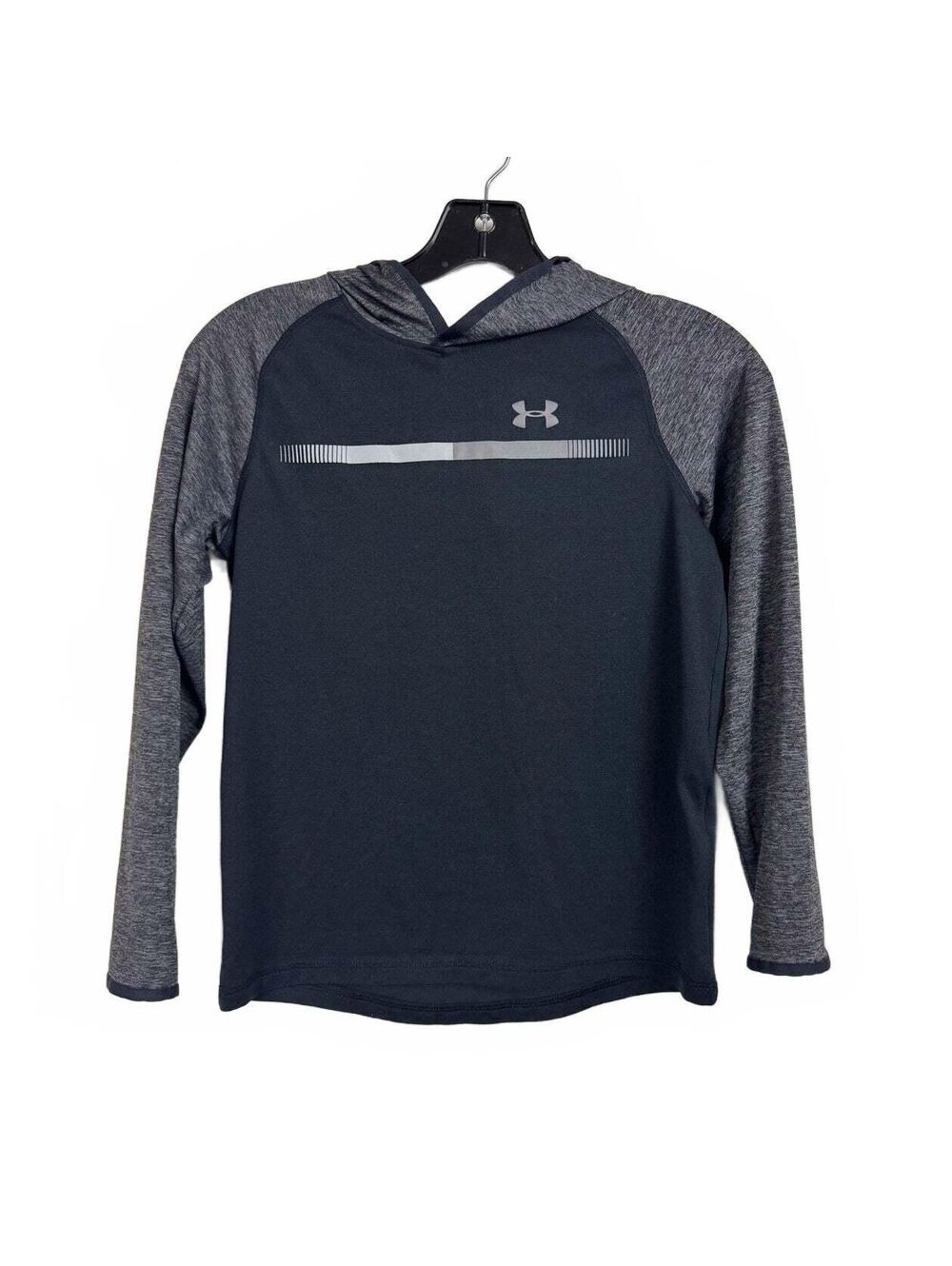 Under Armor Gray and black long sleeve shirt boys size medium